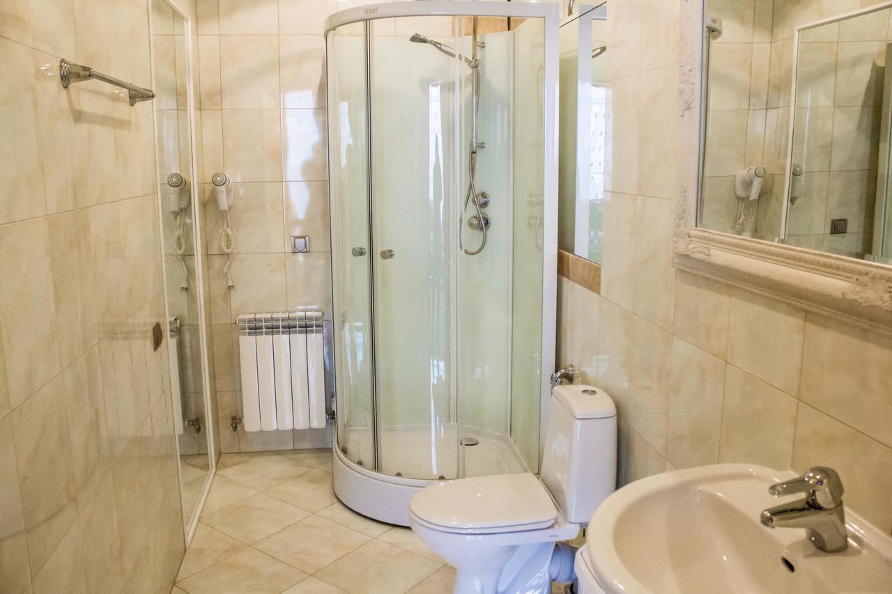 Alir Ξενοδοχείο Ζιτόμιρ Εξωτερικό φωτογραφία